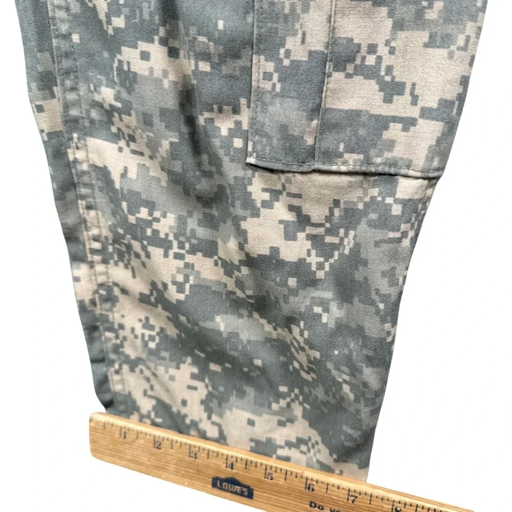 US Military ACU Cargo Pants Mens M 34x32 Regular Digital Camo Tactical Utility